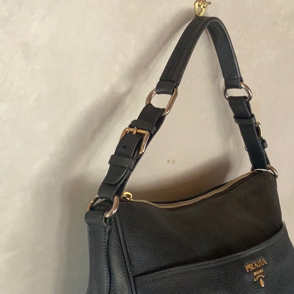 Prada Daino Vintage Shoulder Bag🖤 - Picture 12 of 16